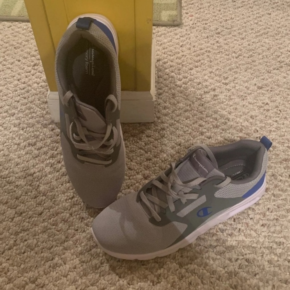 Champs Sneakers